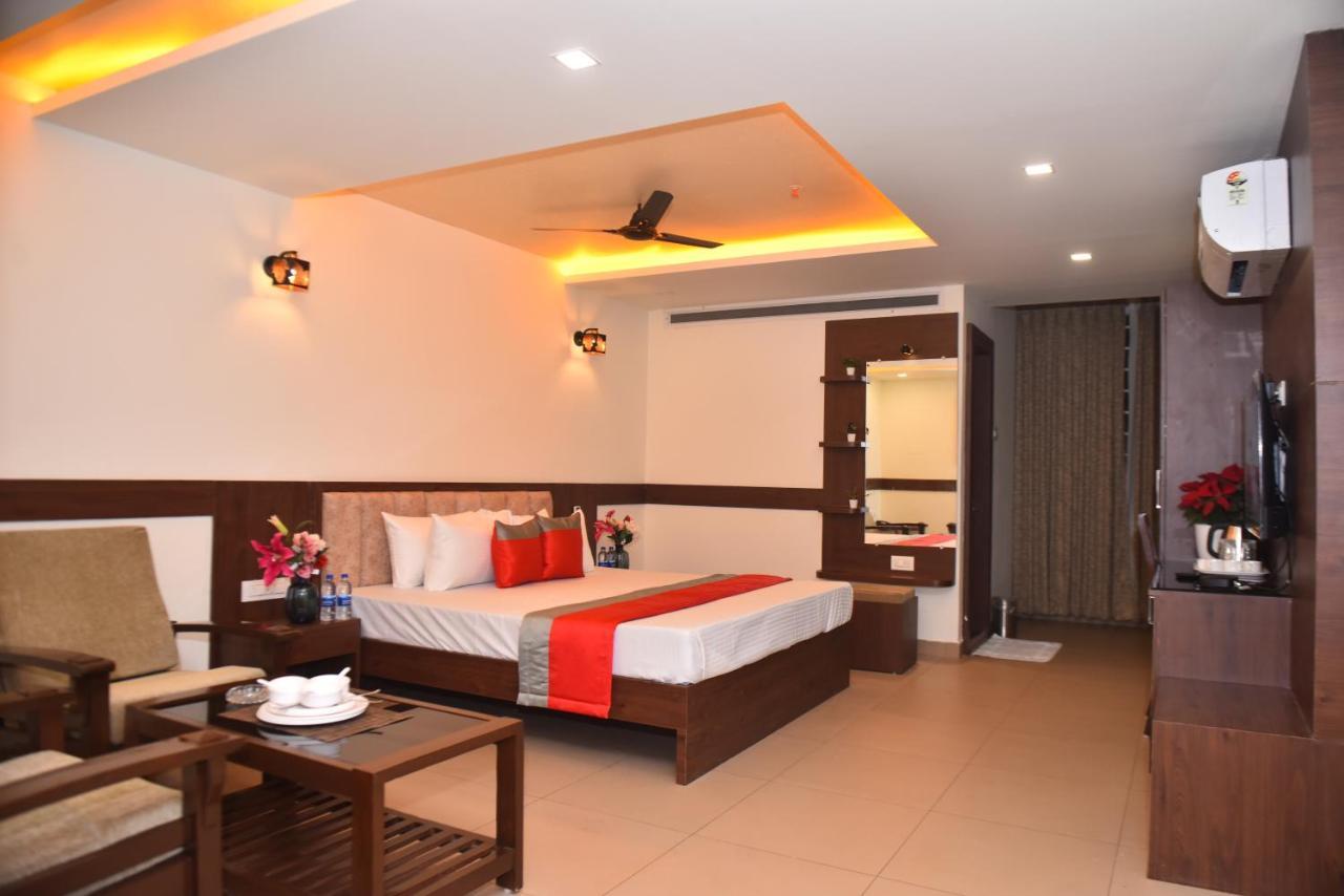 M R Residency Dharwad. Διαμέρισμα Εξωτερικό φωτογραφία