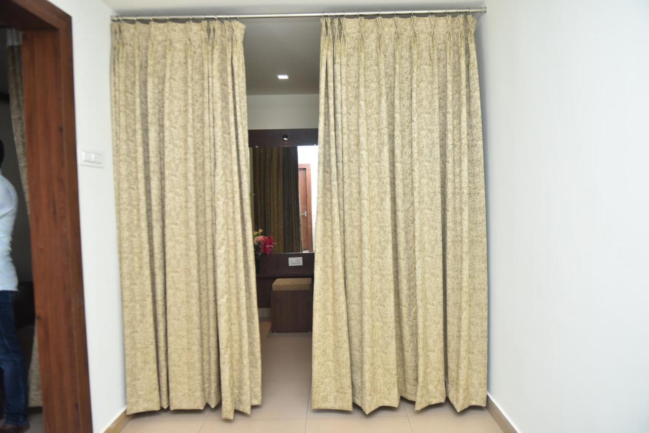 M R Residency Dharwad. Διαμέρισμα Εξωτερικό φωτογραφία