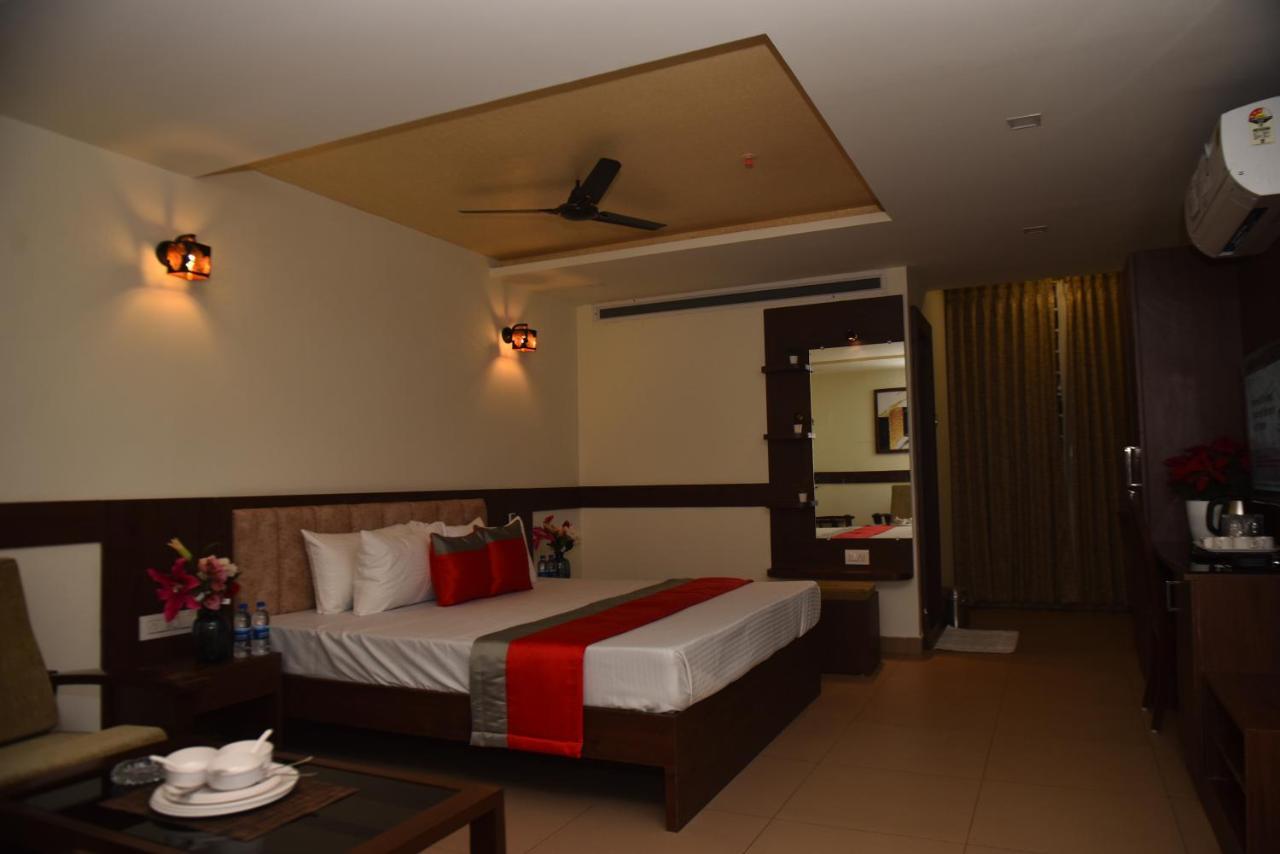 M R Residency Dharwad. Διαμέρισμα Εξωτερικό φωτογραφία